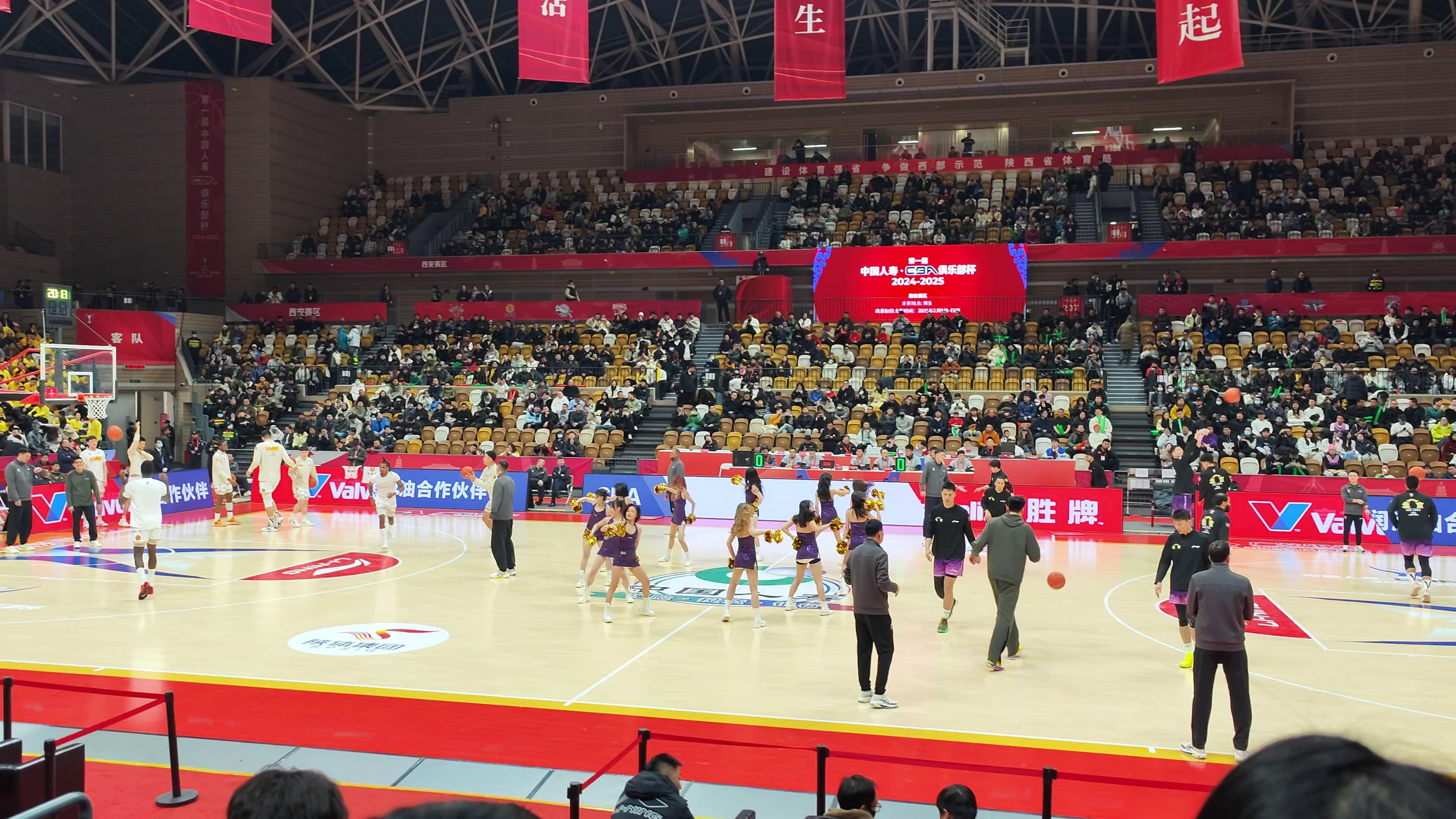 体育联赛持续为观众带来爽快的表演