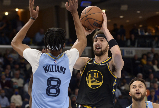 贝林厄姆复出首秀出彩，密尔沃基雄鹿主场鏖战北京国安，豪取20连胜的简单介绍